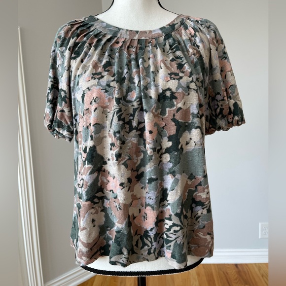 Anthropologie Maeve muted floral puff sleeve top blouse size M casual office - Picture 2 of 16